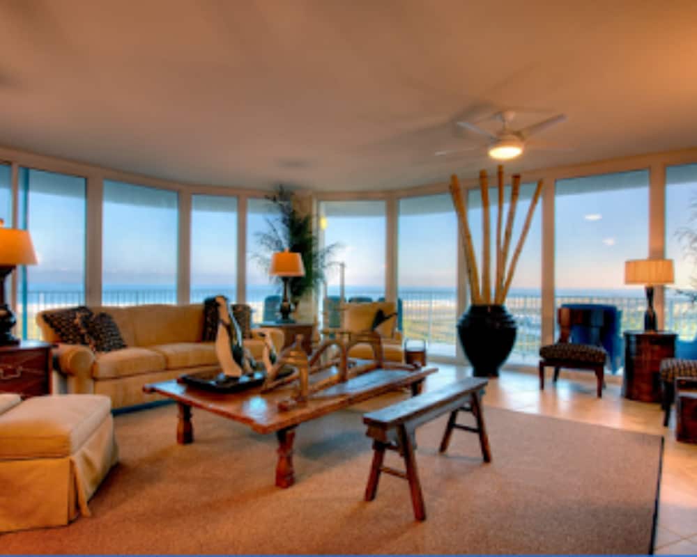 Residential waterfront windows with solar control film